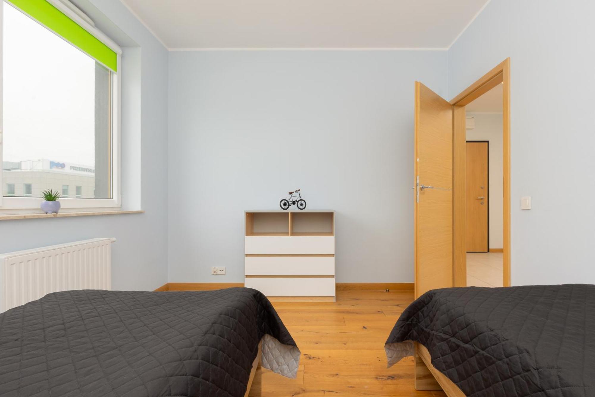 2 Bedroom Beautiful Surroundings Miedzyborska Street By Renters Apartment *